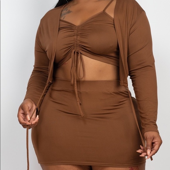 Skirt Set - Picture 2 of 7